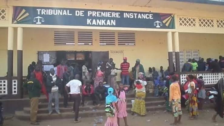 Kankan : le parquet général met en garde contre la diffusion de vidéos sensibles sur les réseaux sociaux