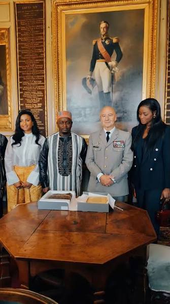 Patrimoine : la restitution des biens de Samory Touré s'amorce entre la Guinée et la France
